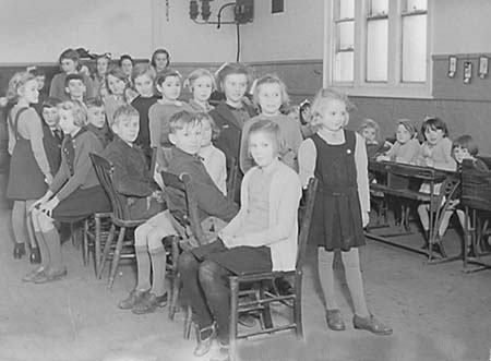 1943 School 01