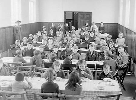 1944 School 01