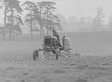 1953 Farm Scenes 08