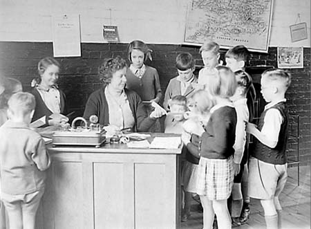 1945 School 01