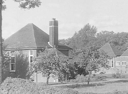 1949 Hospital 03