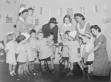 1943 Nursery 09