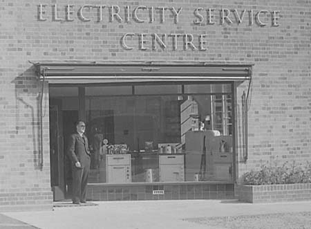  Electricity 1951 04