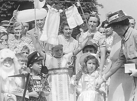 1949 WI Revels 03