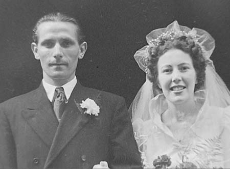 1949 Wedding 10