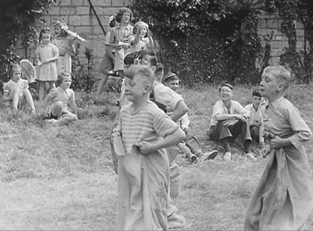 1949 Children Sports 03