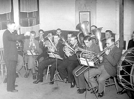 1948 Legion Band 02