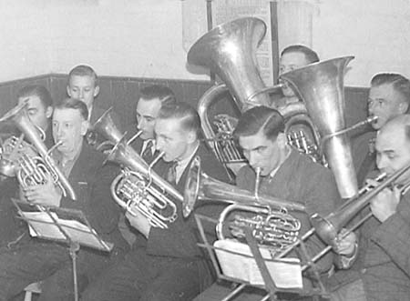 1948 Legion Band 03