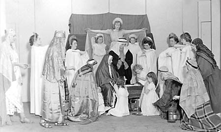 1948 Nativity Play 01