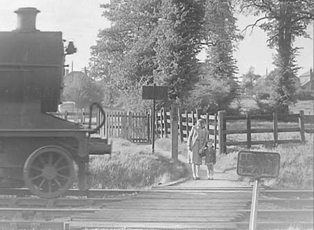 1948 Railway Crossing 04