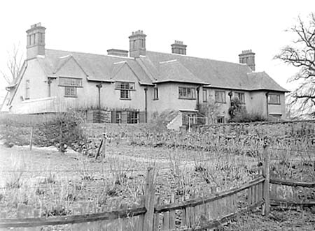 1950 Estate Houses 02